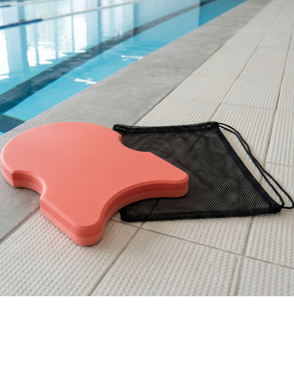 Kjwfx Crescent EVA Swimming Kickboard 45 cm Coral - Lifestyle view