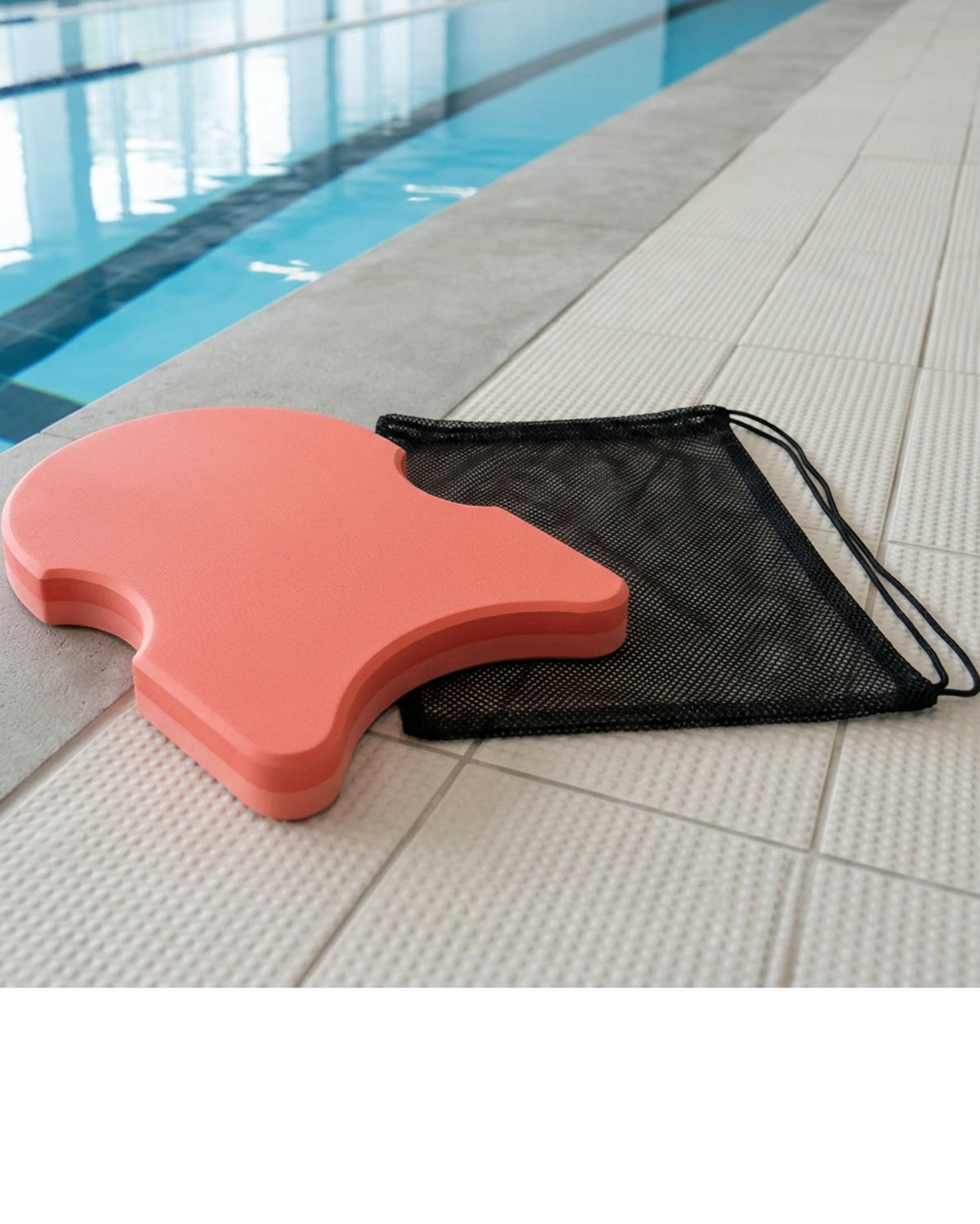 Kjwfx Crescent EVA Swimming Kickboard 45 cm Coral - Lifestyle view